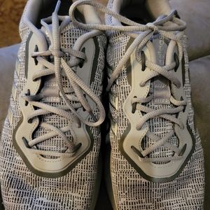 Mens Adidas Boost tennis shoes